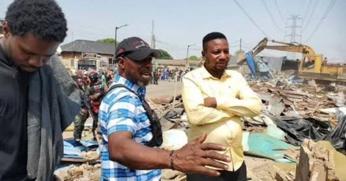 LASG orders illegal occupants to vacate public setbacks within 7 days
